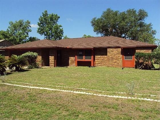 1st image of 143 Blare Dr