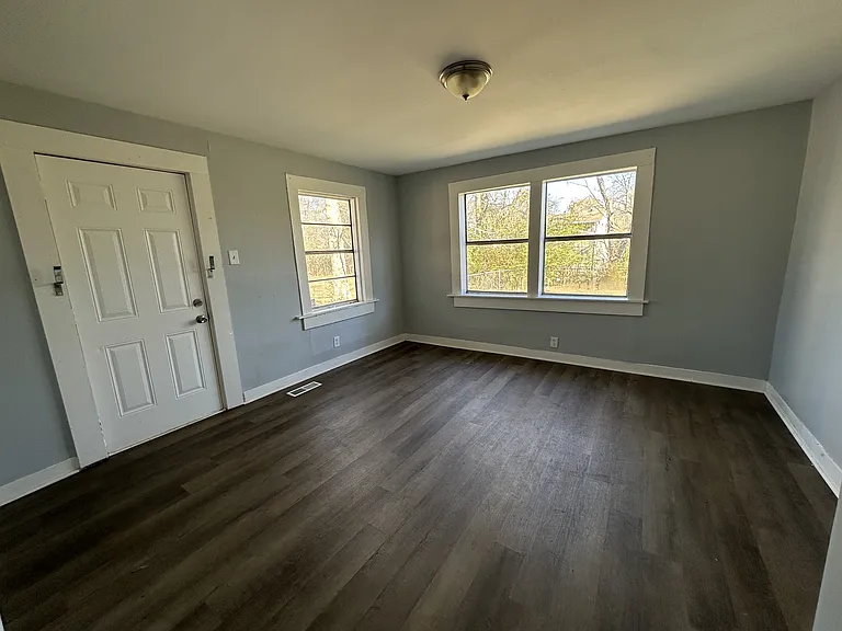 5517 Sugar Ray Dr — Photo 4