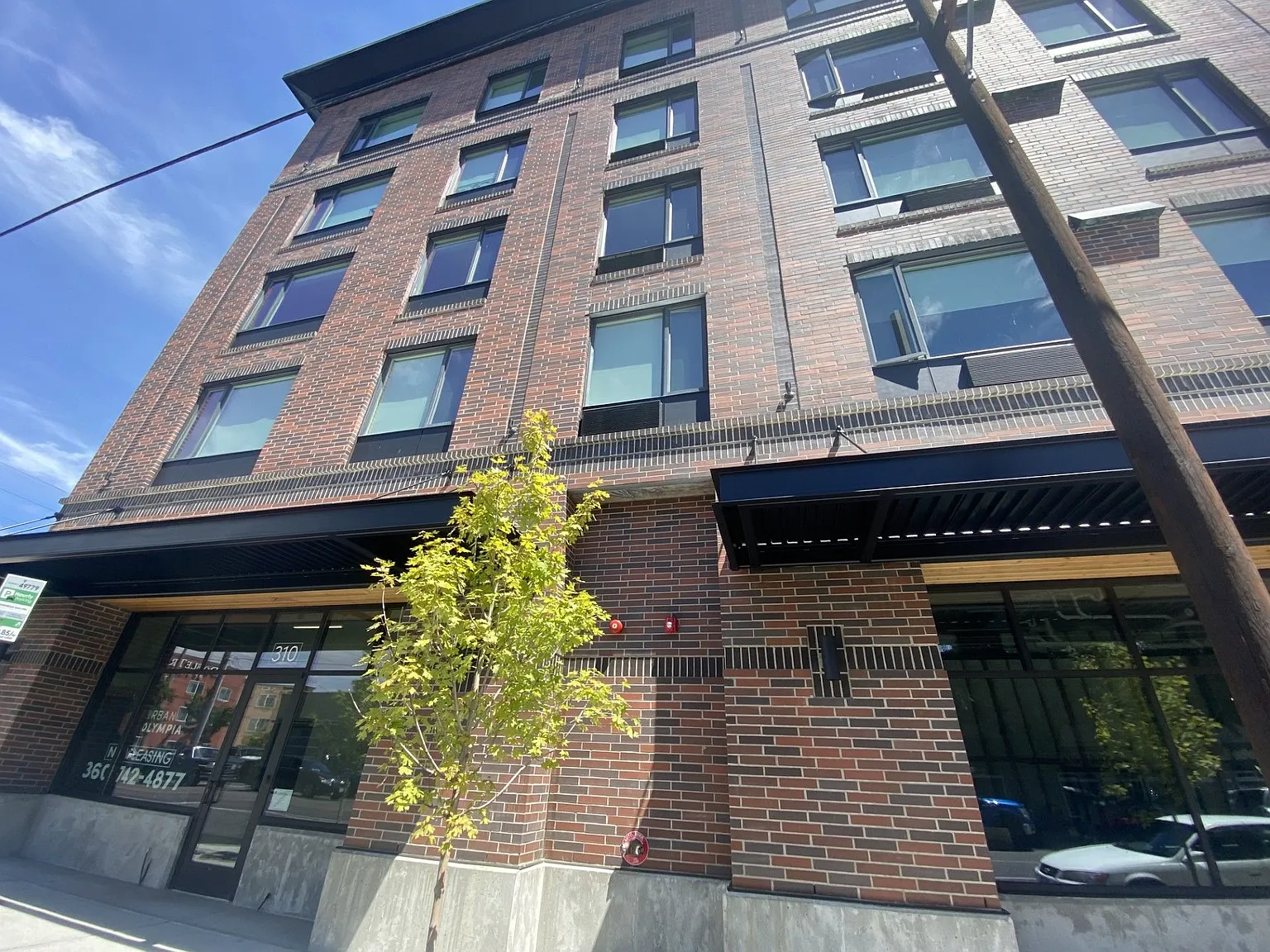 Market Flats Apartment Building — Photo 3