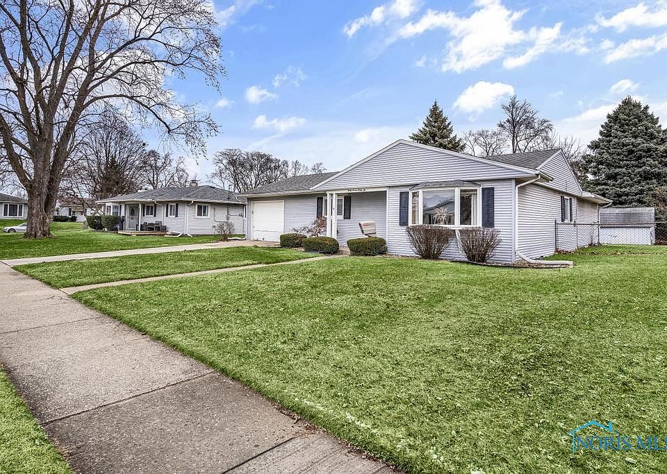 1st image of 4742 Commonwealth Ave