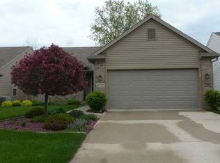 4979 Lake Breeze Ln, Maumee, OH 43537