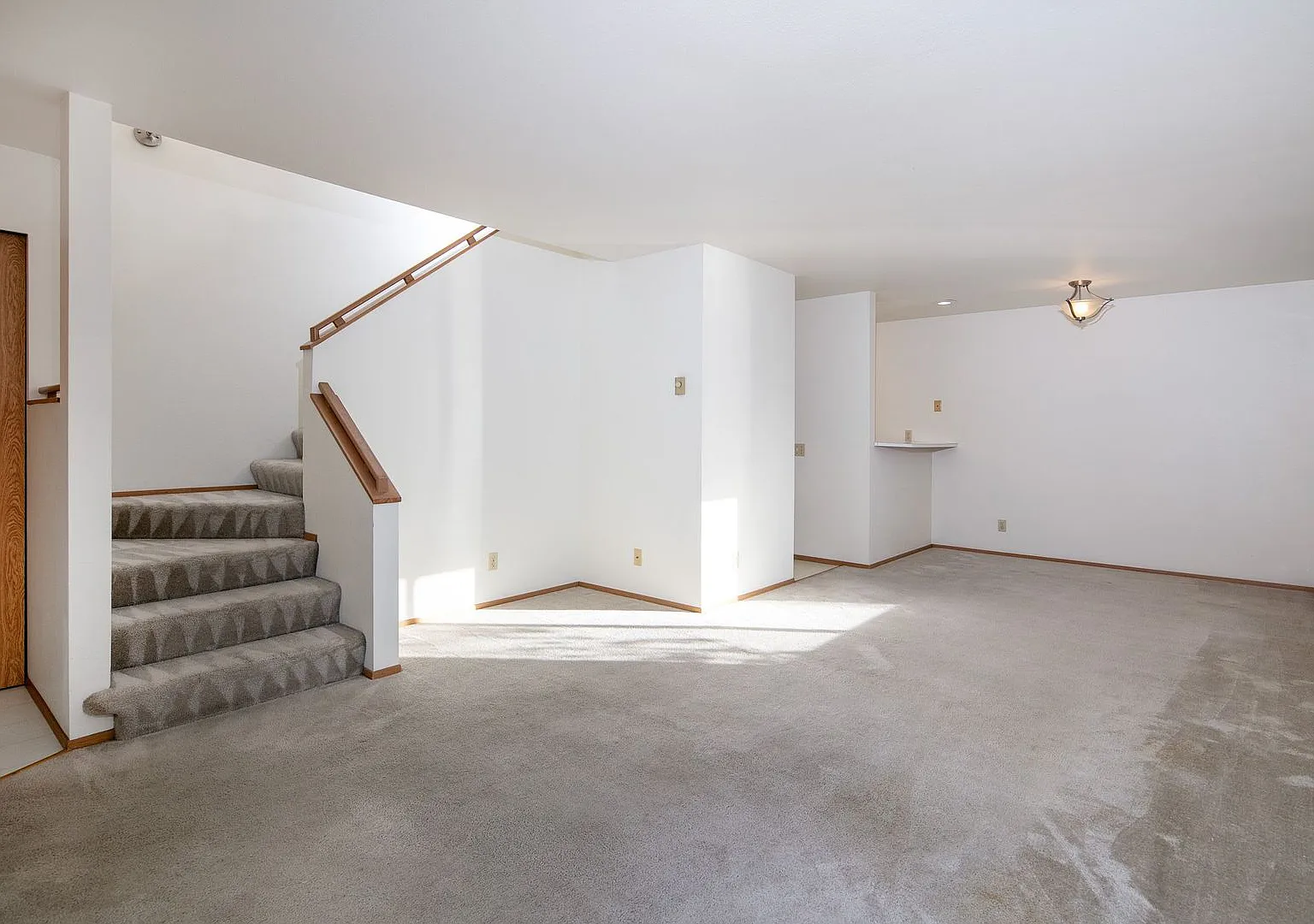 2636 NW 57th St Apartments — Photo 3