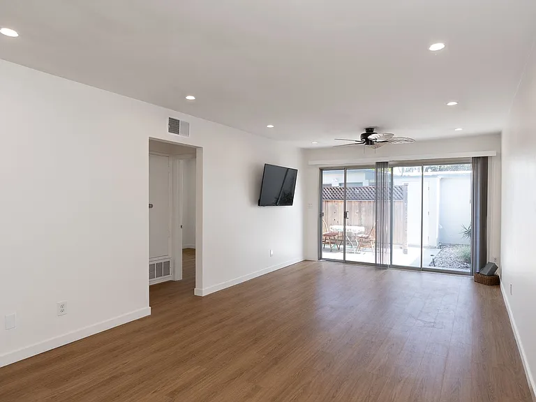 130 E Alta Grn — Photo 8