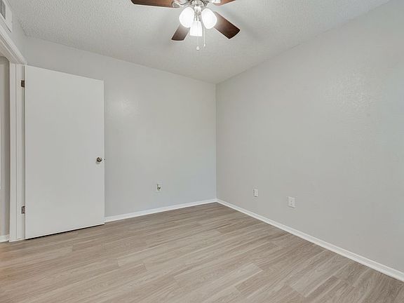 5th image of 1200 Pecan Square Dr APT 8