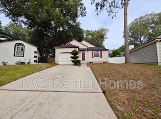 1110 Radis Pl, Jacksonville, FL 32225