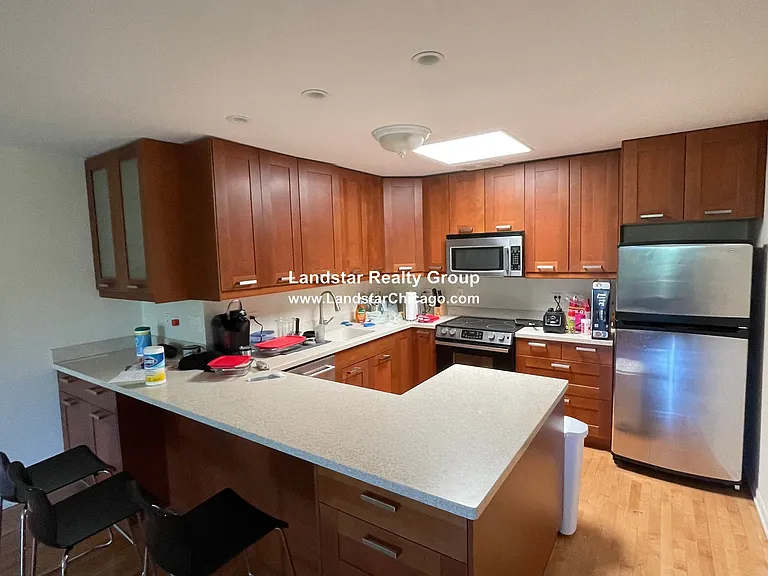 1326 Chicago Ave #303 — Photo 1