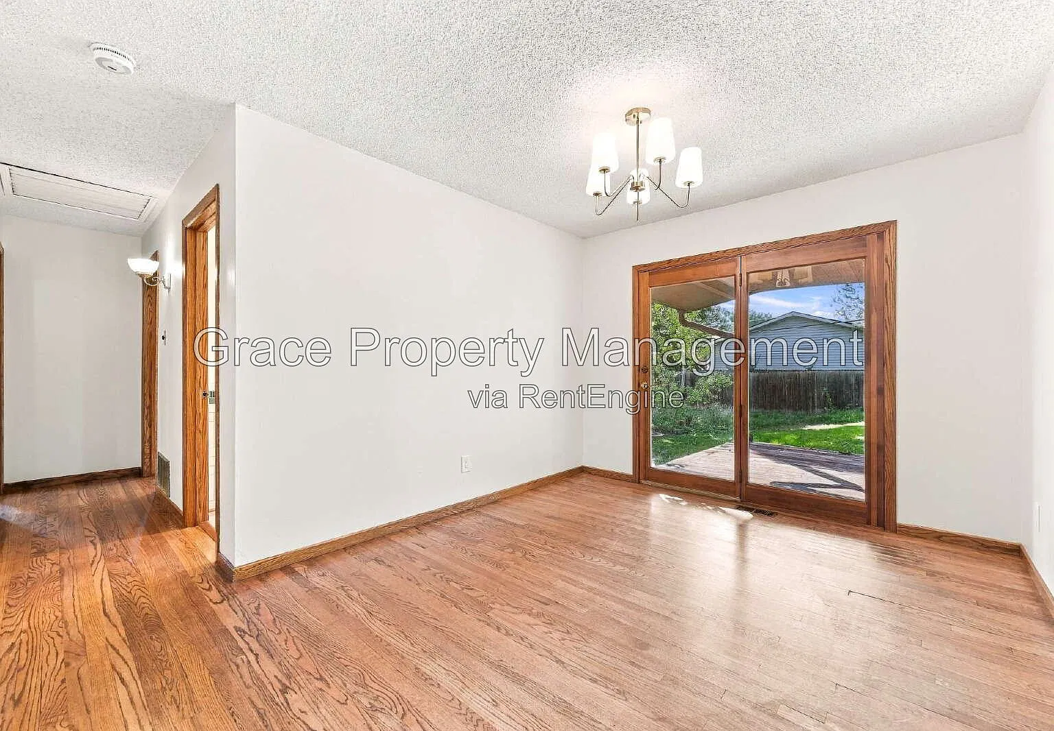 4 bed, 3.0 bath, 2536 sqft, $2,925 — Photo 4