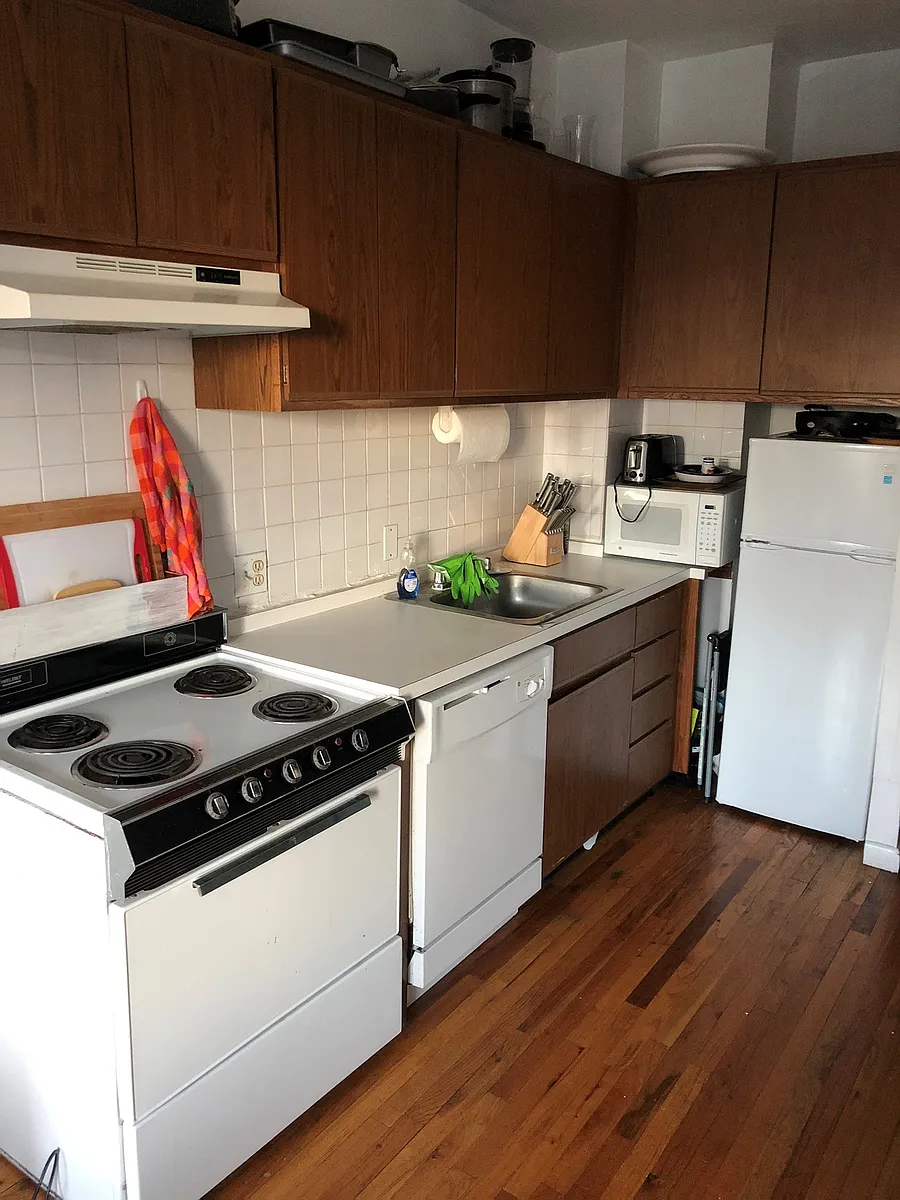 Building Photo - 447 Hicks St #3A