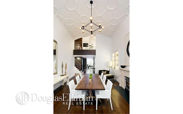 Sold by Douglas Elliman | media 14