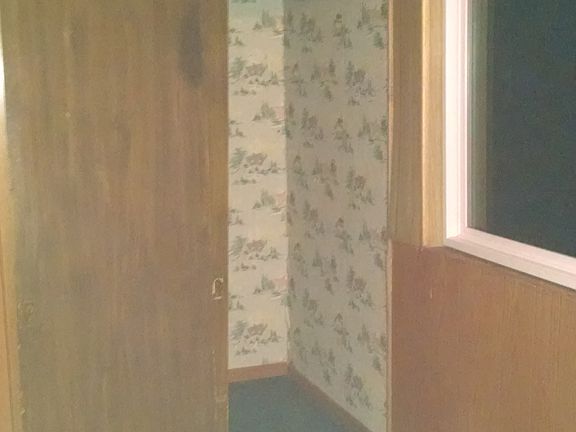 Mudroom in Front House with Lots of Storage
