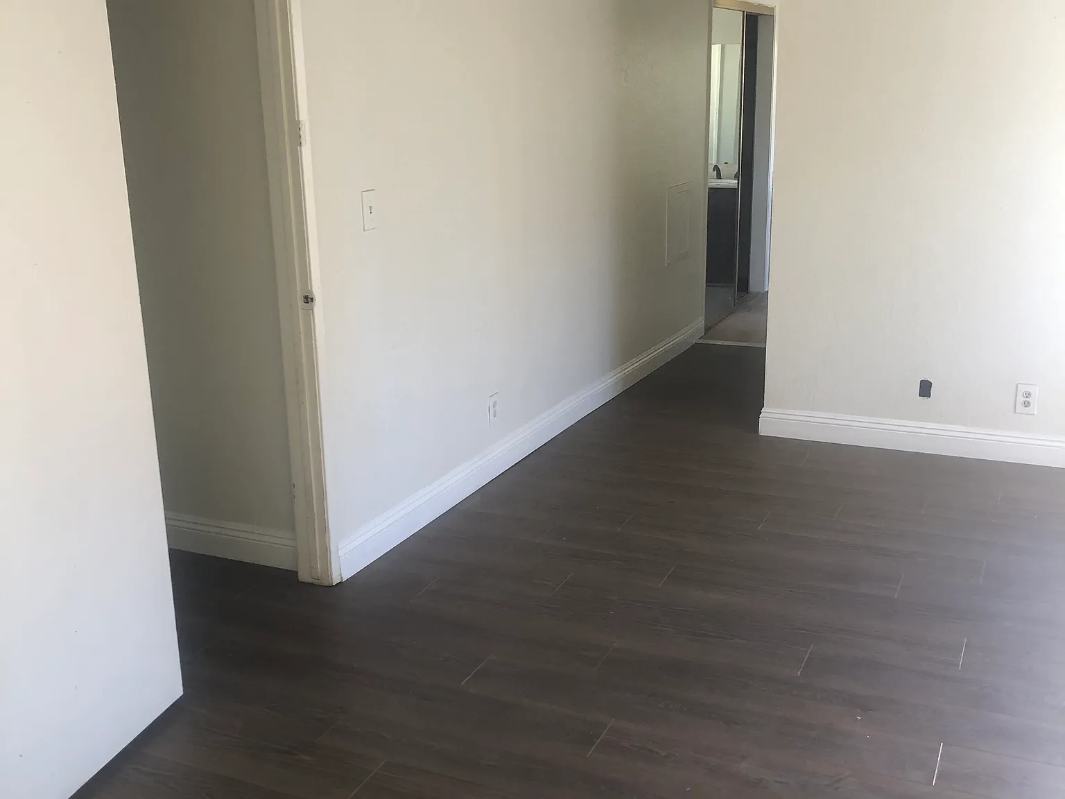 3 bed, 2.5 bath, 1700 sqft, $3,950 — Photo 4