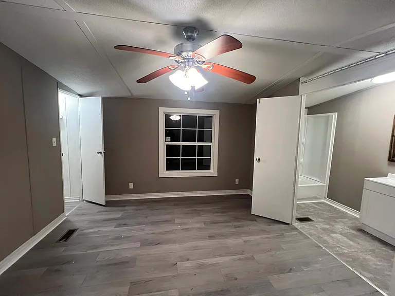 5704 Forest Branch Rd #33 — Photo 16