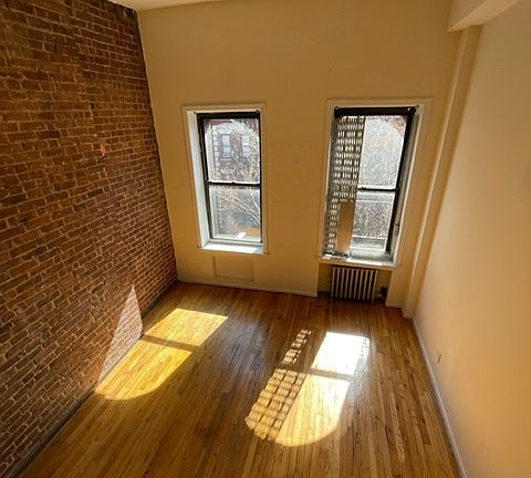 4th image of 329 E 92nd St APT 5D