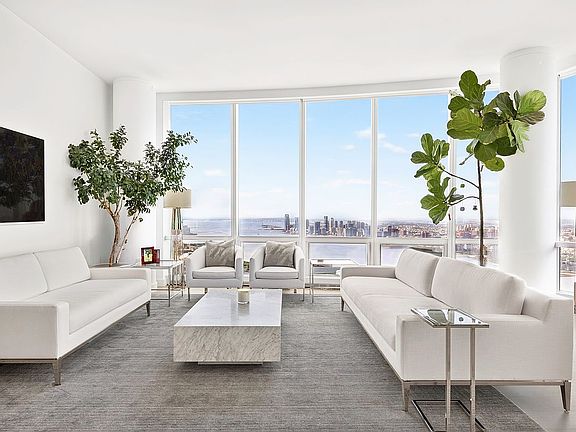 2nd image of 15 Hudson Yards APT 78B
