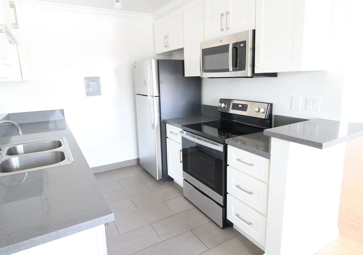 9612 Lucerne Ave — Photo 4