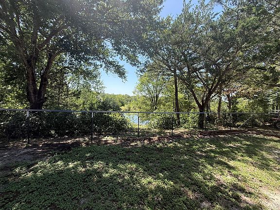 5th image of 600 Lakeview Loop