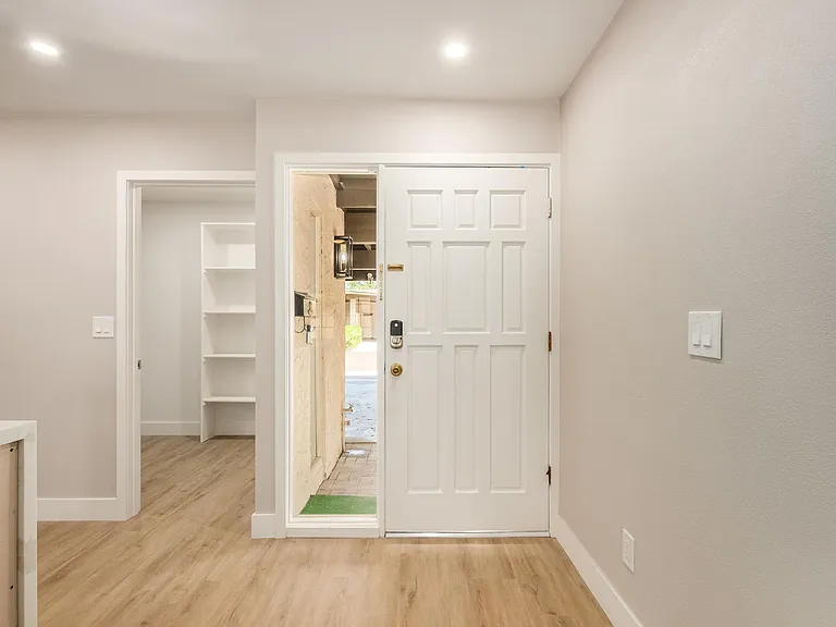 7 W Casa Hermosa Dr — Photo 4