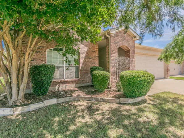 4521 Sheldon Trl, Fort Worth, TX 76244
