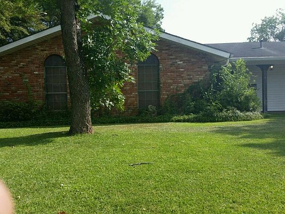 5th image of 504 Bob White Ln