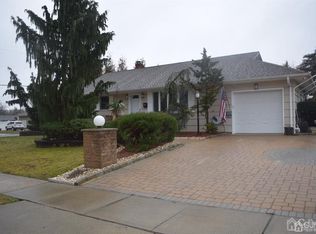 77 Michael Rd, Spotswood, NJ 08884