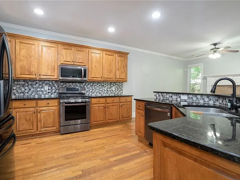 320 Baymist Dr — Photo 12