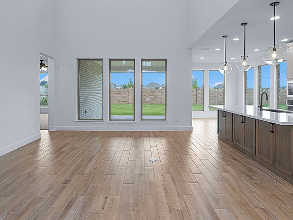 3rd image of 8806 Tenika Bay Ln
