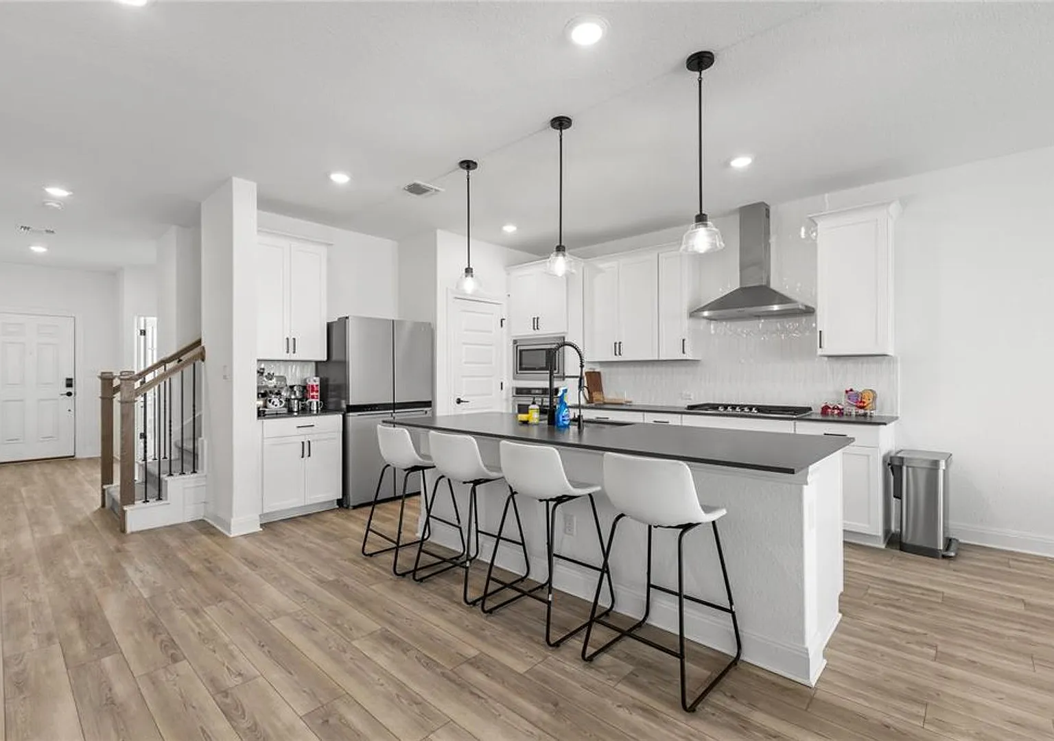 12120 Paseo De Los Lagos Ln — Photo 4