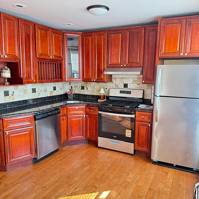 Building Photo - 5213 Fairview Ter #2