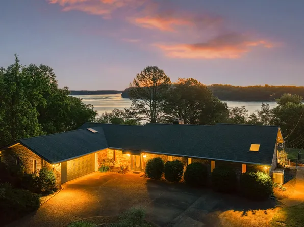 2157 Clift Eldridge Rd, Soddy Daisy, TN 37379