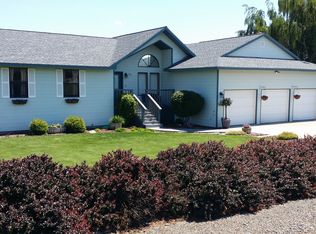 240 Baker Road, Selah, WA 98942