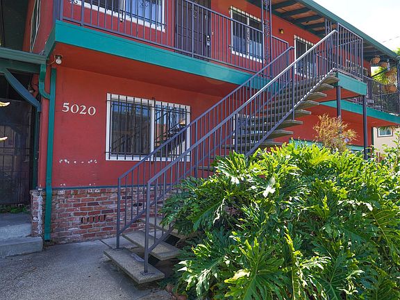 2nd image of 5020 Clarke St #2
