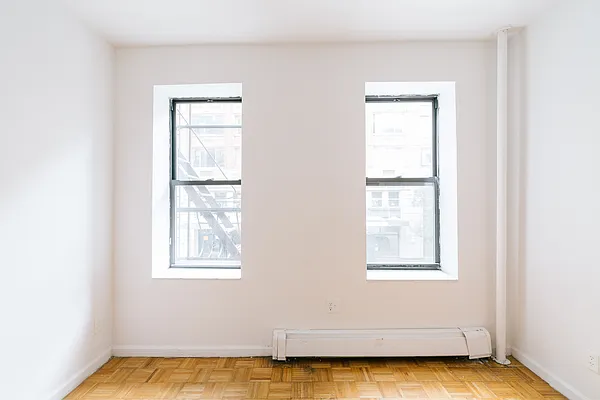 Rented by Bond New York | media 4