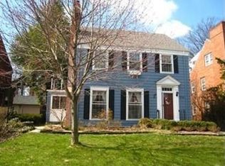 3716 Rawnsdale Rd, Shaker Heights, OH 44122