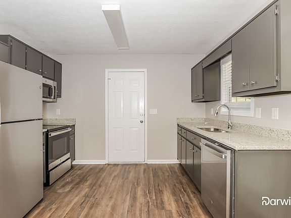 3rd image of 3840 Lee Ann Dr