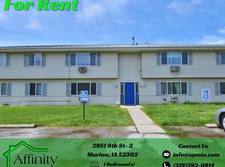 2951 9th St APT 3, Marion, IA 52302