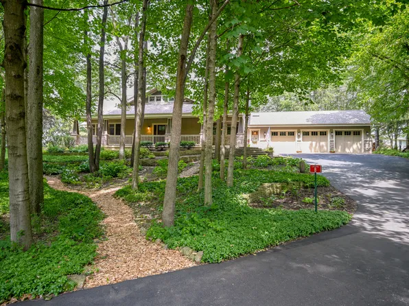 2588B Rock Creek Rd, Plano, IL 60545