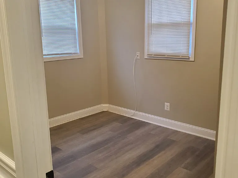 17 W Talbott St #800 — Photo 5