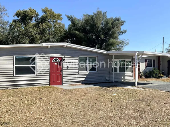 11659 106th St, Largo, FL 33773