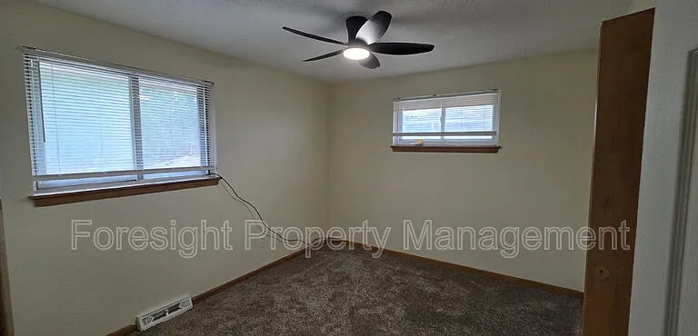 26940 Tungsten Rd — Photo 9