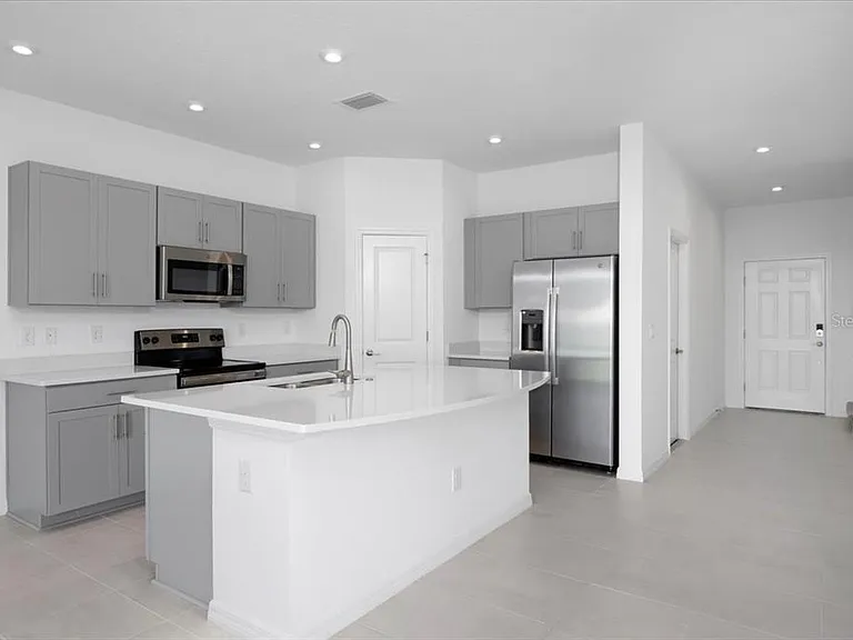 5756 Haven Ter — Photo 9
