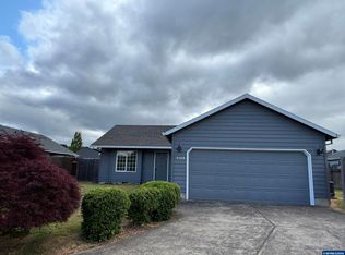 3120 Rooster Ln, Lebanon, OR 97355