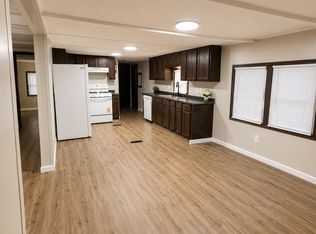 93 Deerwood Park, Centralia, IL 62801