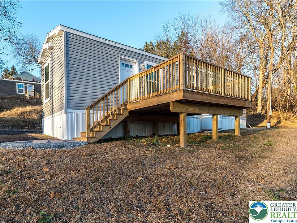 1st image of 465 Royal Manor Rd Lot 3