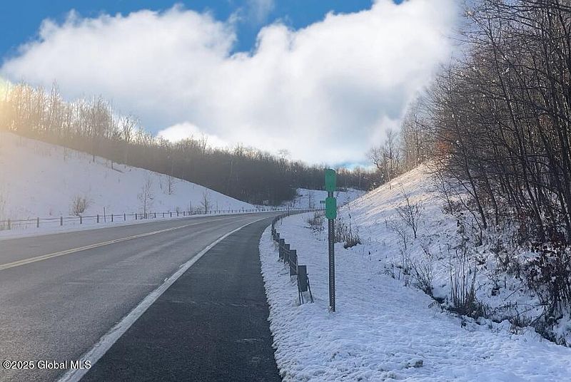 5th image of 5805 State Route 145