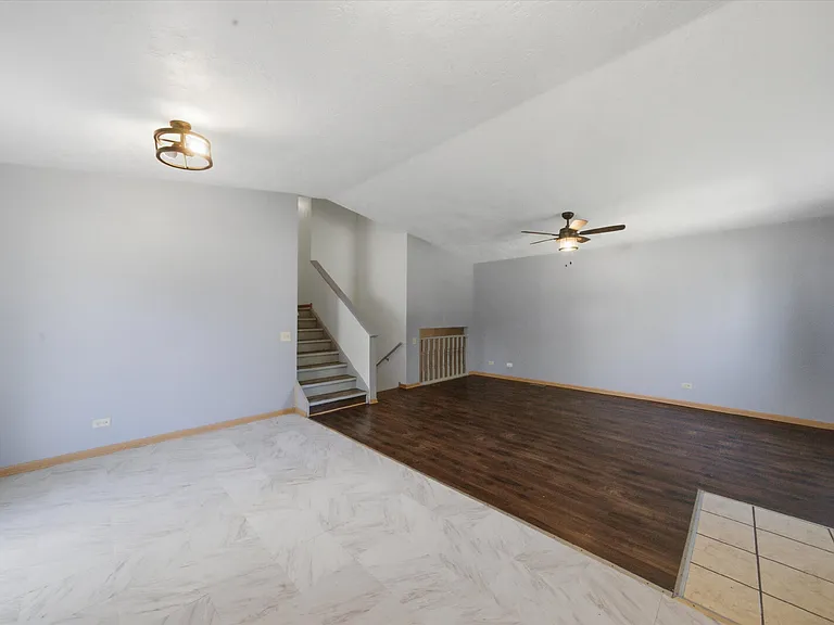 3003 Gilboa Ave — Photo 3