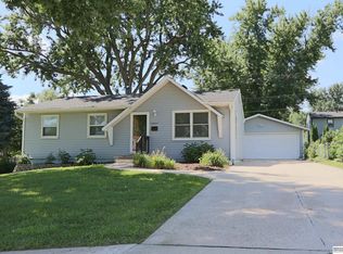 12517 B St, Omaha, NE 68144