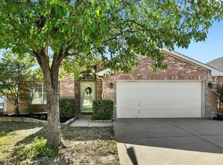 6713 Bear Hollow Ct, Fort Worth, TX 76137