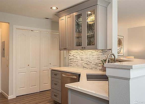 5th image of 4802 Nassau Ave NE APT 175