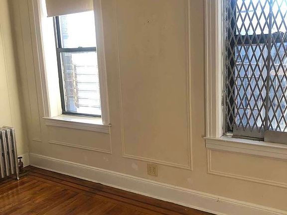 5th image of 45-18 42nd St #4D