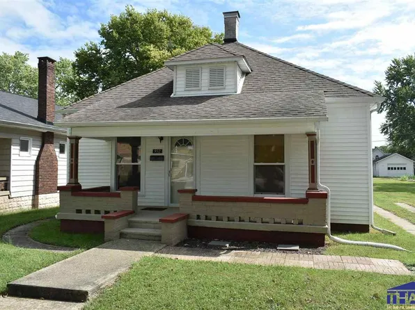 932 S 5th St, Clinton, IN 47842